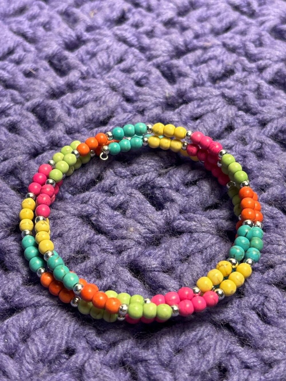 Colorful Dyed Howlite Memory Wire Bracelet Silvertone Spacer Beads